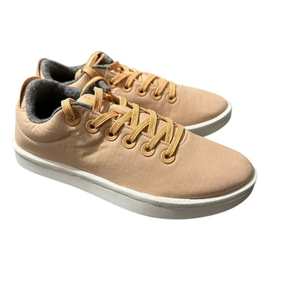 All birds woman’s wool piper sneaker size 7